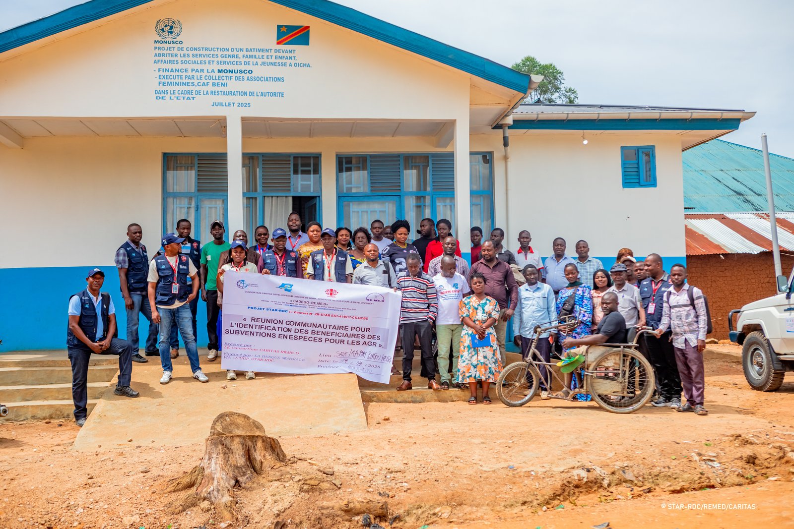 Projet STAR-RDC à Oicha : Le consortium CARITAS-REMED fait valider les critères d'identification des bénéficiaires AGR par les forces vives de la communauté.