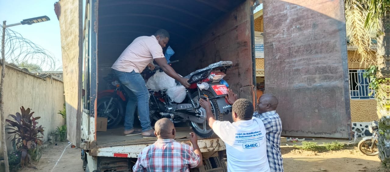 Bunia : l’UNICEF dote le REMED de cinq motos pour renforcer la riposte contre Ebola en Ituri.
